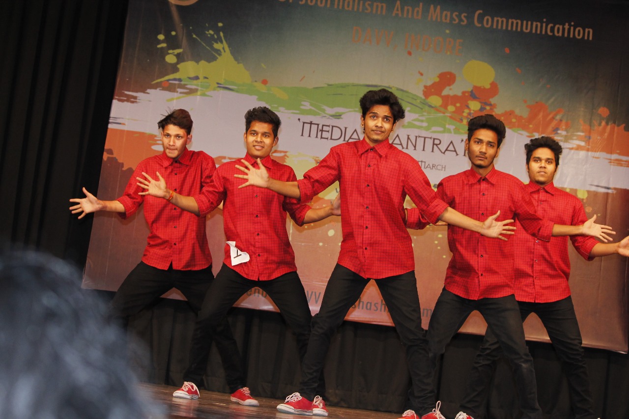 Dance Sjmc Davv